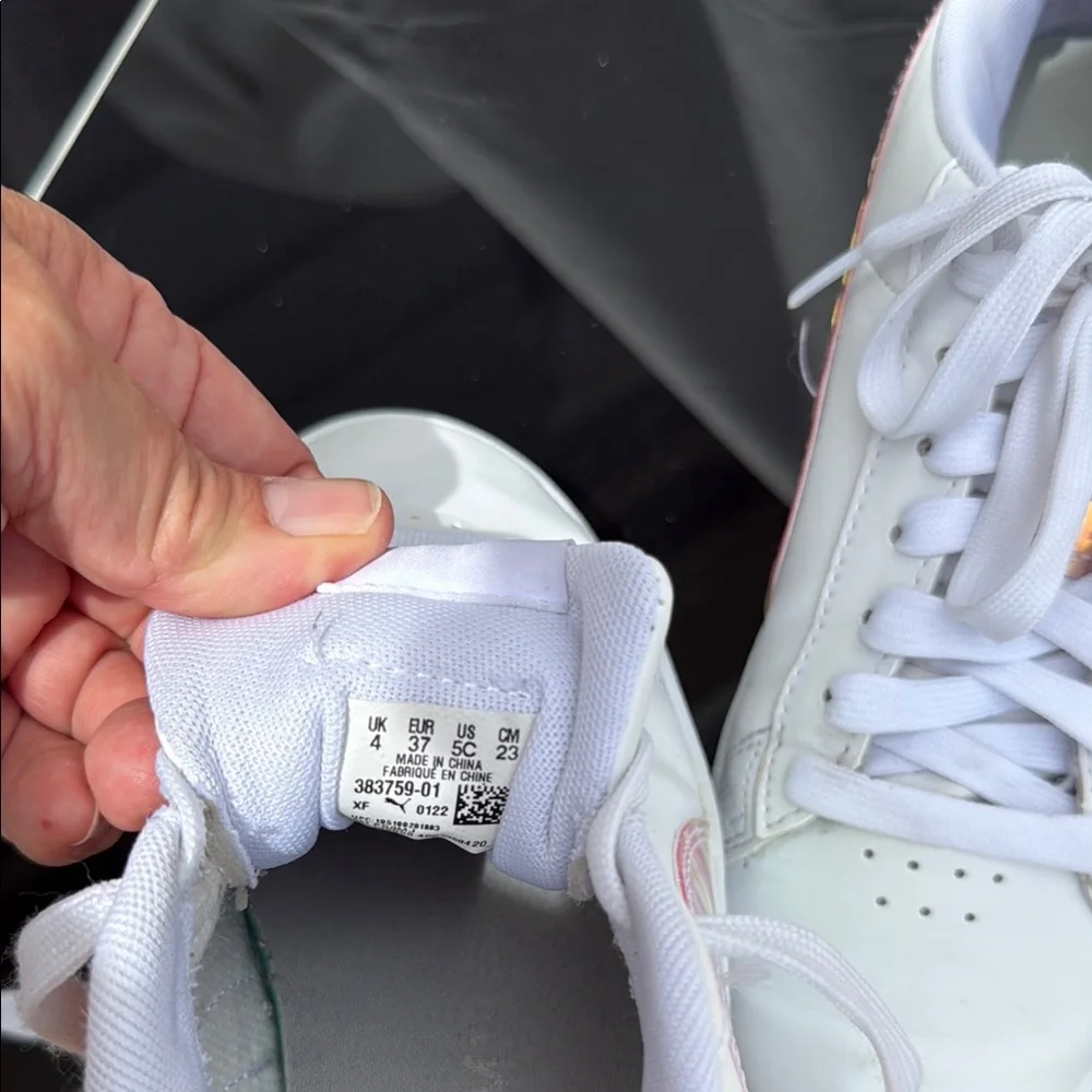 Puma Kids Sneakers White with Pink Accents - Picture 2 of 6